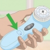 Inserire le batterie correttamente