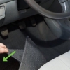 Pulizia dei tappetini della tua auto