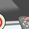Pulizia di una tv a schermo piatto