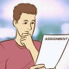 Scrivi una critica in cinque paragrafi