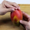Sbucciare un mango