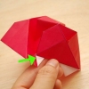 Come piegare una rosa dalla carta