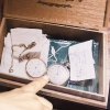 Indossa un orologio da tasca