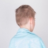 Tagliare i capelli a un ragazzo