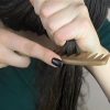 Asciuga i capelli senza renderli crespi