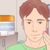 Applica il trucco per sembrare più maschile