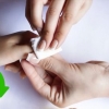 Applicazione di unghie in polvere