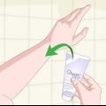 Usando la crema doccia