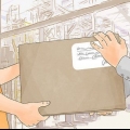 Scrivi un indirizzo su un pacco