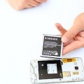 Ricarica di una batteria senza caricatore
