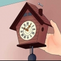 Impostazione di un orologio a cucù