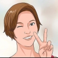 Indossa un taglio di capelli da folletto