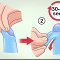 Allungando un prepuzio troppo stretto
