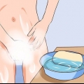 Inserimento di una supposta vaginale