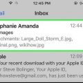 Aggiungi foto dalle e-mail a un iphone
