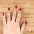 Rimuovere le unghie in gel senza acetone