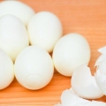 Fare le uova ripiene
