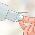 Come utilizzare i rimedi casalinghi per sbarazzarsi dell'acne