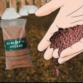 Aggiunta di potassio a un orto biologico