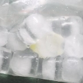 Rimuovere la gomma da masticare dal tappeto