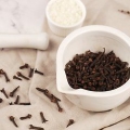 Fare olio di chiodi di garofano