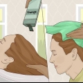 Tagliare i capelli lunghi agli uomini