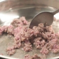 Scolare la carne macinata
