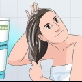 Evita che i tuoi capelli si arriccino a causa dell'umidità