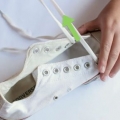 Pulizia delle converse bianche