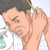 Pettina i capelli afro