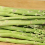 Preparare gli asparagi