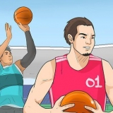 Giocare a basket