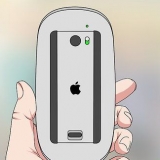 Sostituzione delle batterie di un apple magic mouse