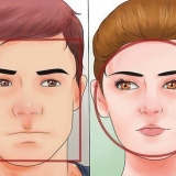 Decidere se tagliarsi i capelli o meno
