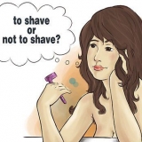 Decidere di non rimuovere i peli del corpo (per le donne)