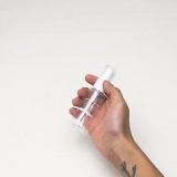 Fai uno spray per il corpo