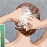 Elimina il cloro dai capelli