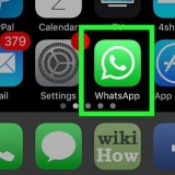 Aggiungi contatti in whatsapp