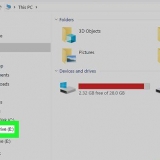 Rimozione della cartella system volume information da un'unità flash