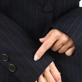 Accorcia le maniche di una giacca