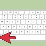Usando il tasto destro del mouse su un macbook