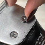 Affila le lame di taglio di un clipper