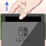 Aprire il cavalletto di un nintendo switch