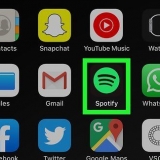 Cancella la lista d'attesa di spotify su iphone o ipad