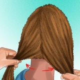 Fare i dreadlock sui capelli lisci