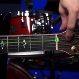 Accordare una chitarra acustica