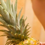 Sbucciare un ananas