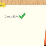 Cita un articolo in un libro