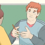 Scrivi un articolo per il giornale della scuola