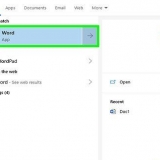 Crea un opuscolo in word